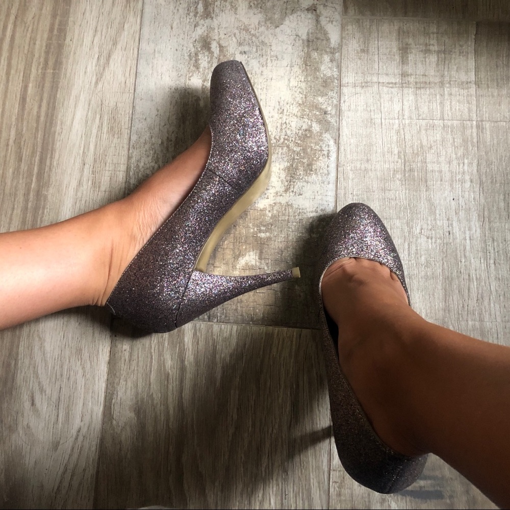 Steve Madden - Glitter Goddess Heels